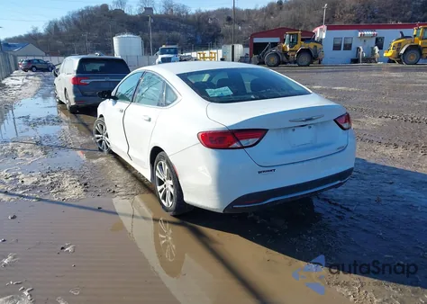 2016 Chrysler 200 Limited z USA, uszkodzony, nr VIN 1C3CCCAB0GN112269